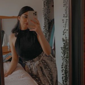 Meet your Posher, Eiman